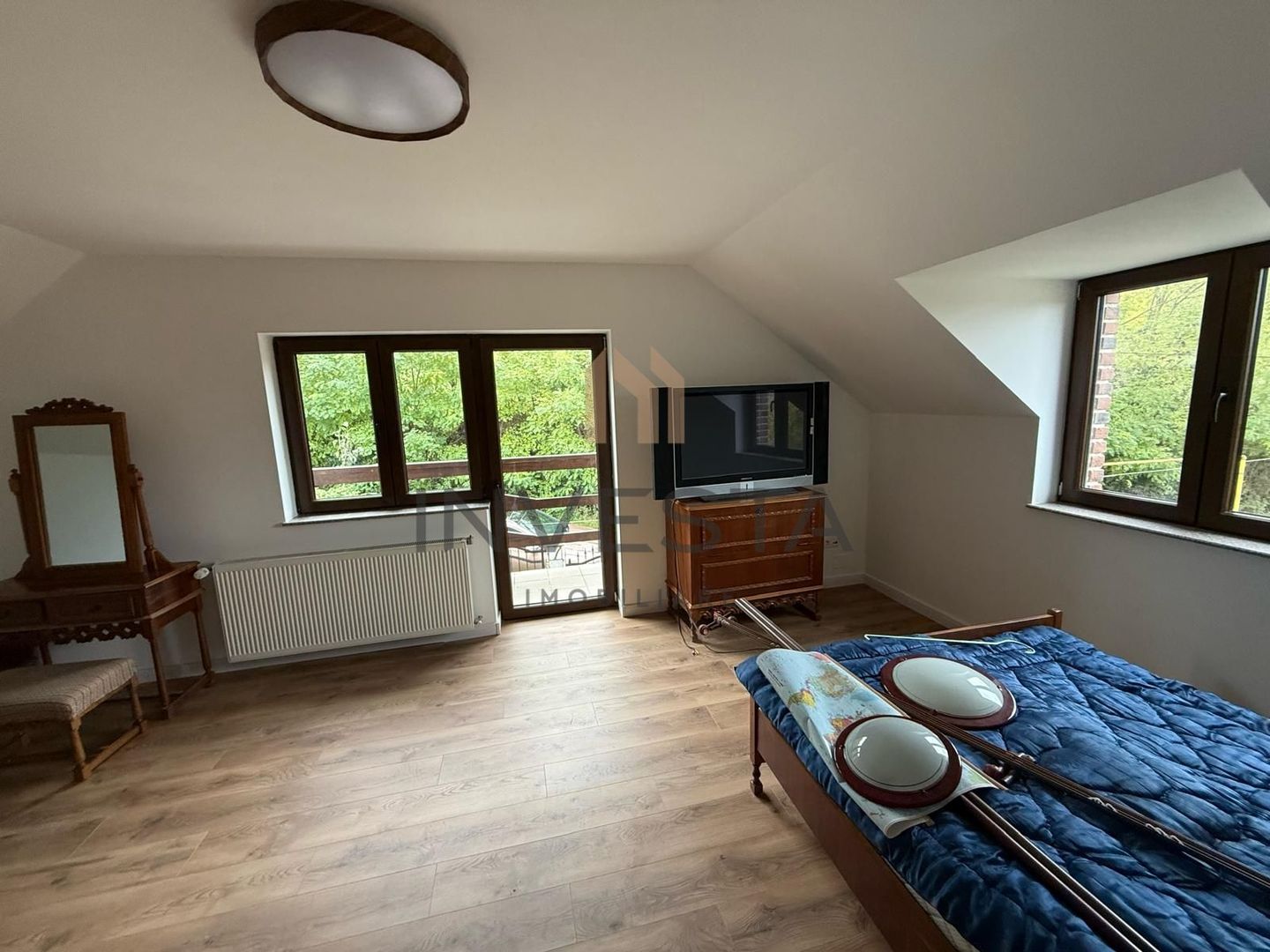 CASA INDIVIDUALA ZONA LINISTITA DEZMIR - Poză 8