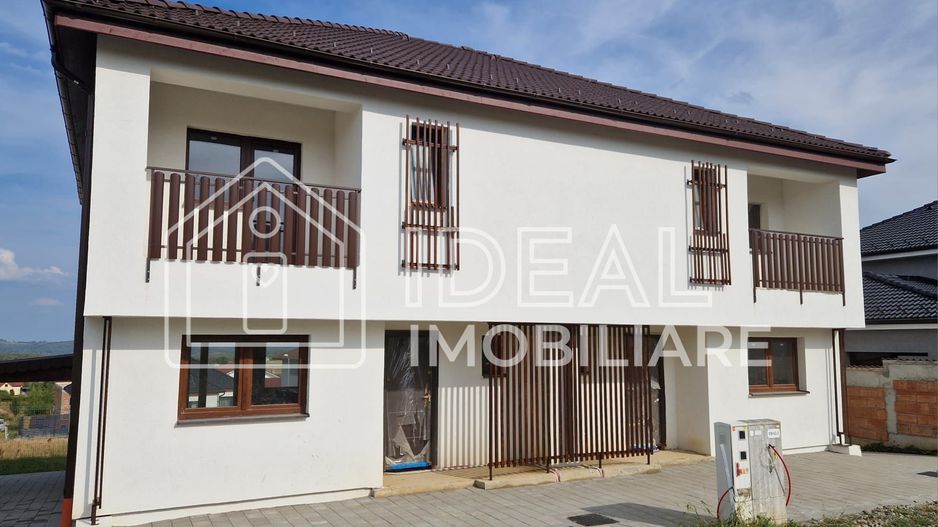 Casa Tip Duplex cu 4 camere si carport, in Cartierul Arhitectilor - Poză 3