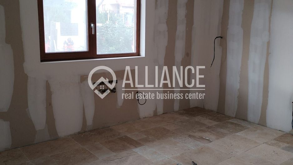 Lumina (cod04)-Casa P+1 4 camere 3 bai - Poză 19