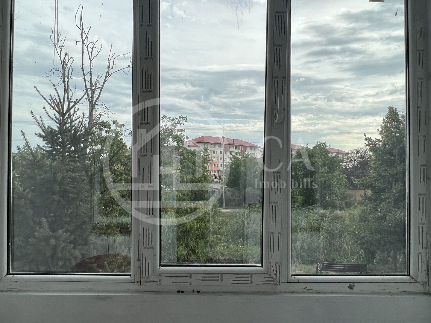 Apartament cu 2 camere de inchiriat zona Calea Aradului Oradea - Poză 8