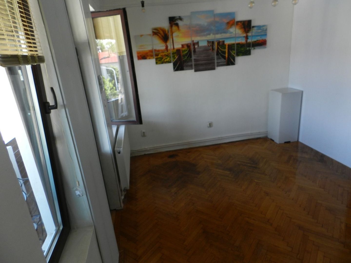 Etaj de Vilă Interbelică, 5 Camere, Balcon și Mansardă – Parc Carol - Poză 8
