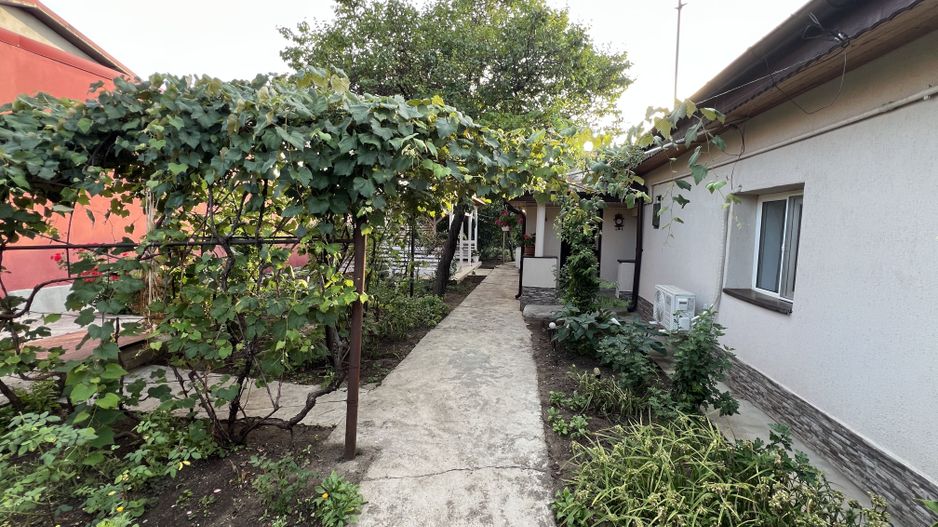 Casa individuala cu teren 386mp in zona Cora Alexandriei - Poză 16