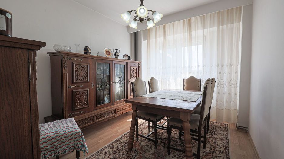 Rezervat Apartament decomandat cu 3 camere in zona spitalului - Poză 3