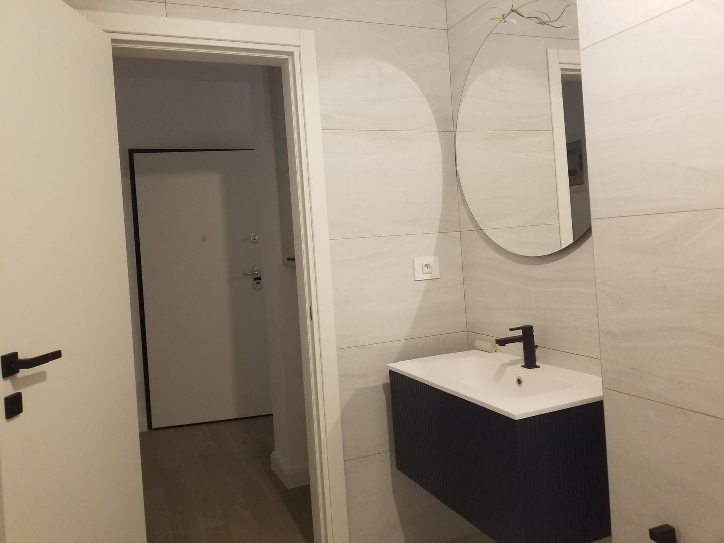Apartamente 2 camere bloc nou Universitate Armemeasca prima Inchiriere - Poză 36