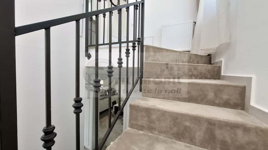 Vila tip duplex,  3 camere, 2 bai, libera, mobilata de lux, Barnova - Poză 11