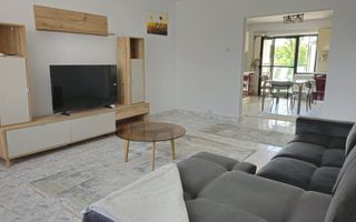 De inchiriat apartament spatios, zona Garii, et. 3, 490 euro negociabil - Poză 1