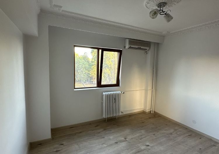 Vand apartament 4 camere Drumul Taberei - Poză 8