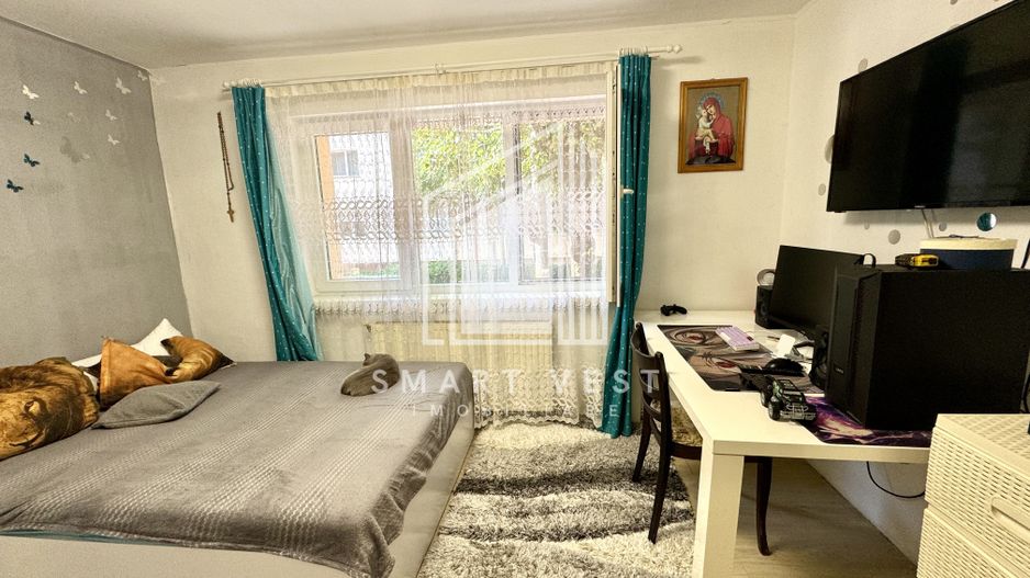 Apartament de vanzare 3 camere | Parter | Zona Micro 16 - Poză 2