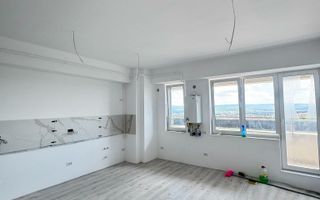 Penthouse 4 camere/ 2 bai / 127mp / Platou Galata - Poză 4
