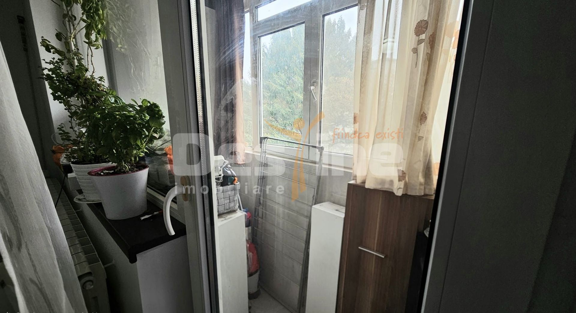 De vanzare Apartament 4 camere, Zona Inel 2 - Poză 9