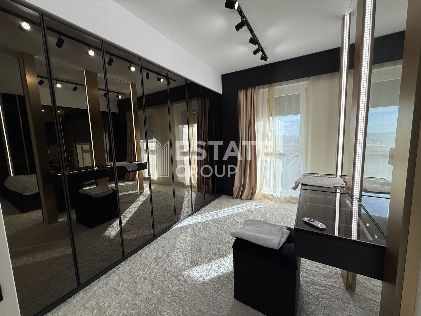 Apartament cu 2 camere in Braytim complet mobilat si utilat - Poză 2