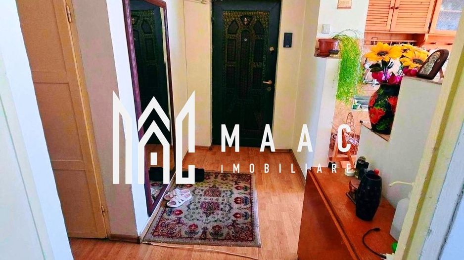 Apartament 3 camere de vânzare | Râmnicu Vâlcea, Ostroveni - Poză 1