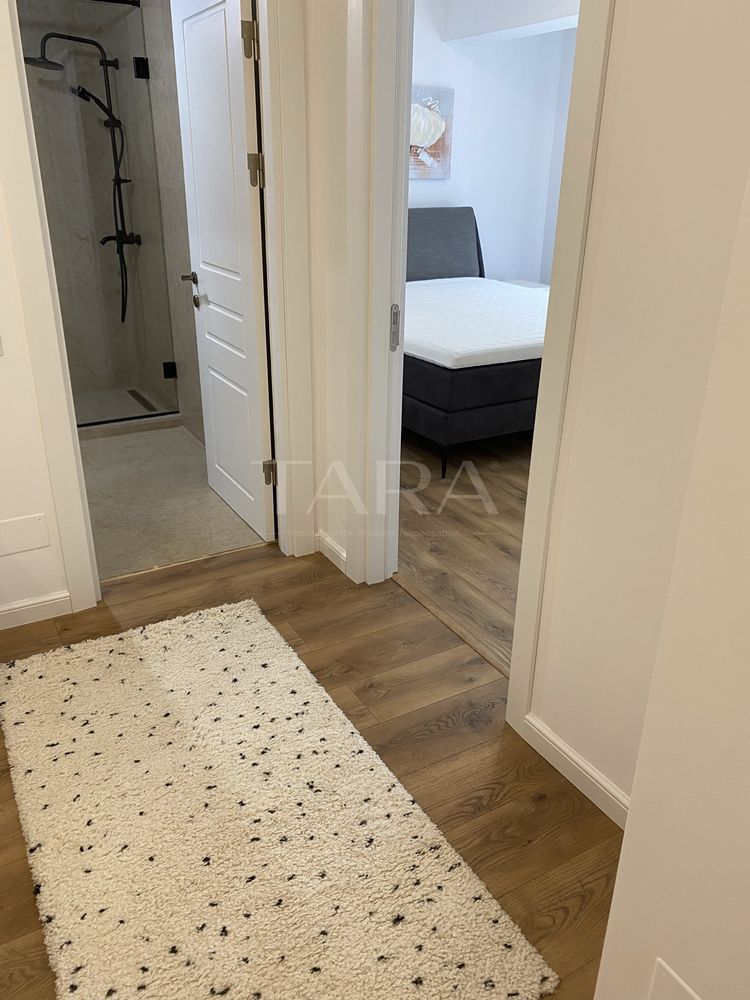 Apartament cu 3 camere și terasă generoasă – zona Vivo. - Poză 4