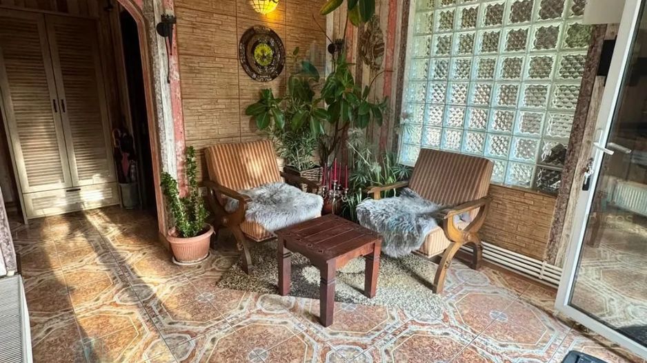 Casă de vânzare pe strada Tudor Vladimirescu - Poză 2