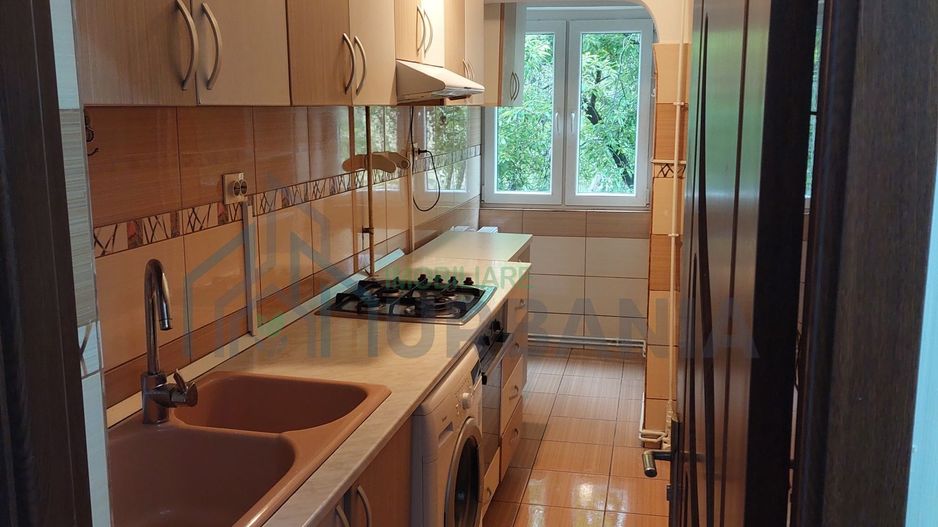 Apartament de închiriat, 1 cameră, Baza 3 (strada Islaz), Iași - Poză 1
