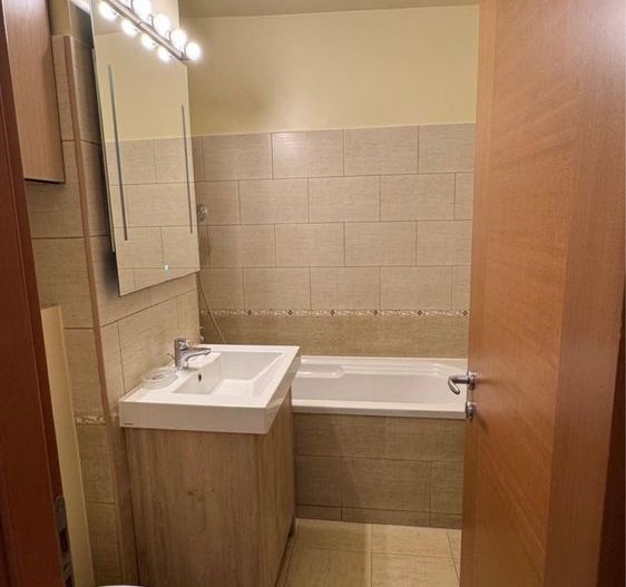 Inchiriere Apartament 2 camere,Parcare,AFI Cotroceni - Poză 4