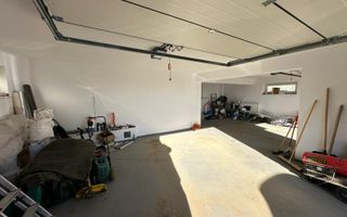 Casă individuală modernă cu garaj - teren 400 mp – Sura Mare - Poză 22