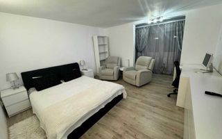 Apartament 1 camera, semidecomandat, 37 mp, etaj 1, zona ultracentrala Iasi, disponibil imediat - Poză 1