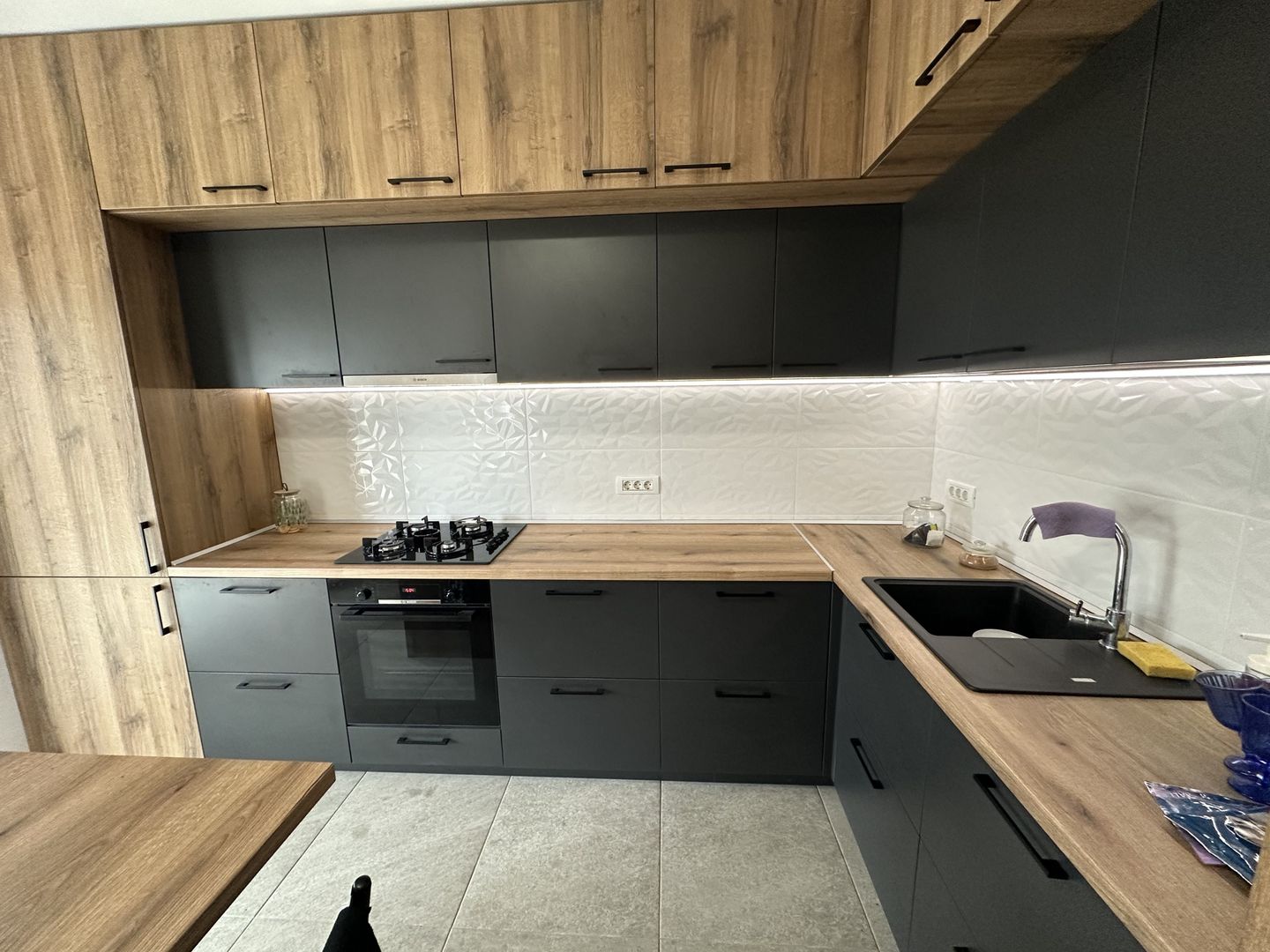 Casa deosebita intr-un cartier privat cu bariera - Poză 15