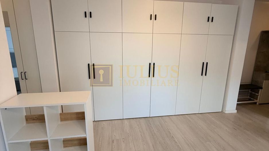 2 camere| Dumbravita| curte mare| terasa generoasă| loc de parcare| - Poză 20