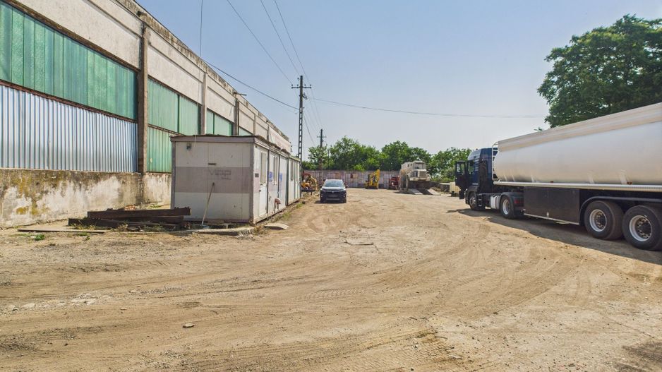 Complex industrial cu hale și teren  în Orțișoara - Poză 15