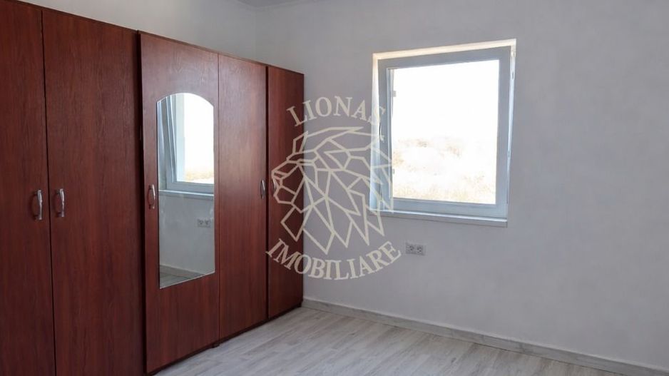 Casa 4 camere 154 mp-teren 600 mp-panorama spre oras-Zona La Soare - Poză 7