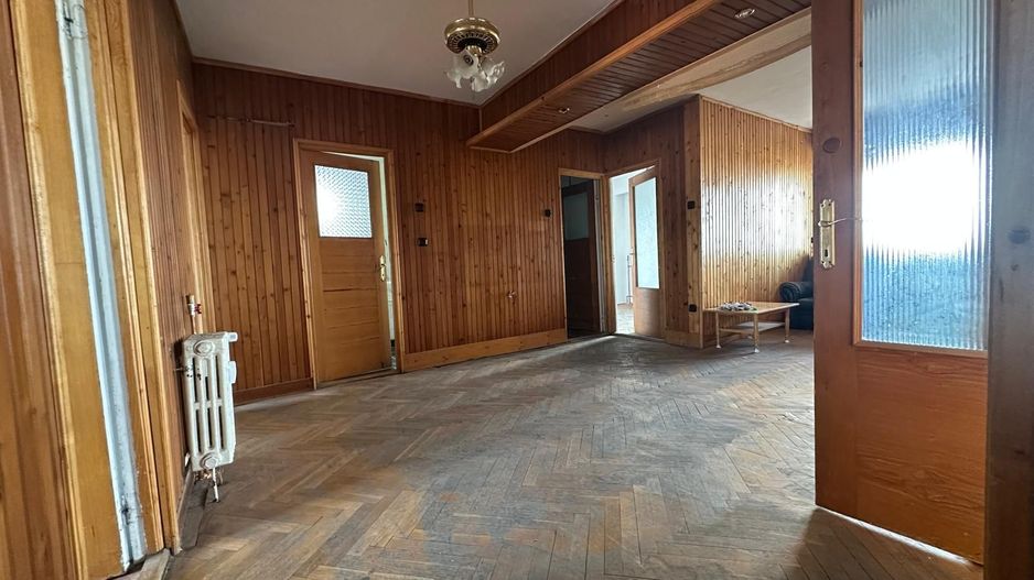 Apartament 4 camere – Ultracentral, Bld. Magheru, Oradea-149.900 euro - Poză 12