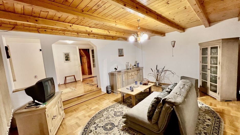 Teren cu livada+ casa de vanzare in Talmacel- 4000 mp - Poză 14