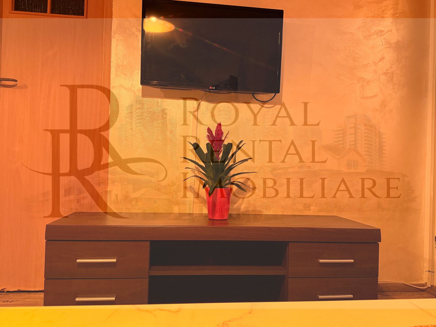 2 Camere Ultracentral | Zona Ferdinand | Modern | Curte comună - Poză 21