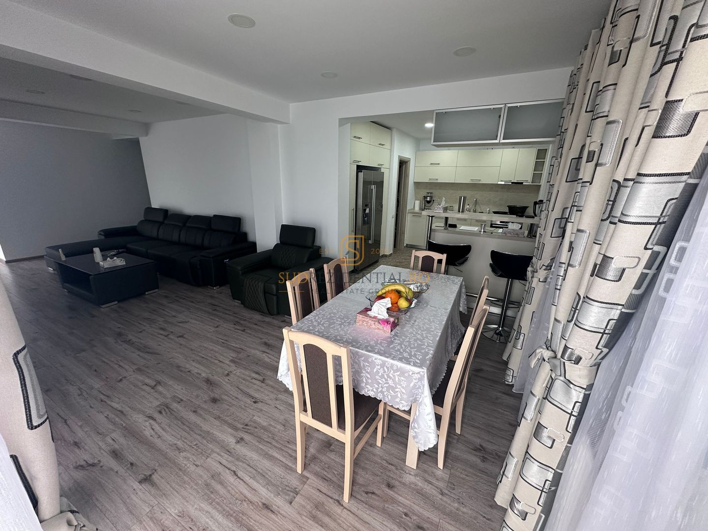 Sos Salaj - Apartament cu 3 camere si terasa, 200 mp, Comision 0% - Poză 2