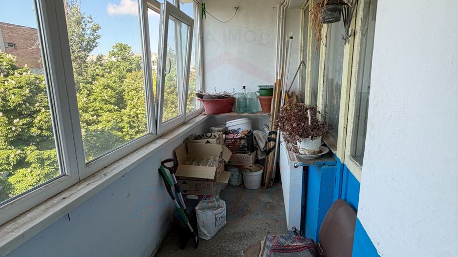 De vanzare apartament cu doua camere - Complex Siretu - Poză 5