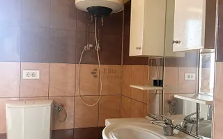 Vând/Schimb Casa cu 6 camere de vanzare in Rogerius/Stadion - Poză 16