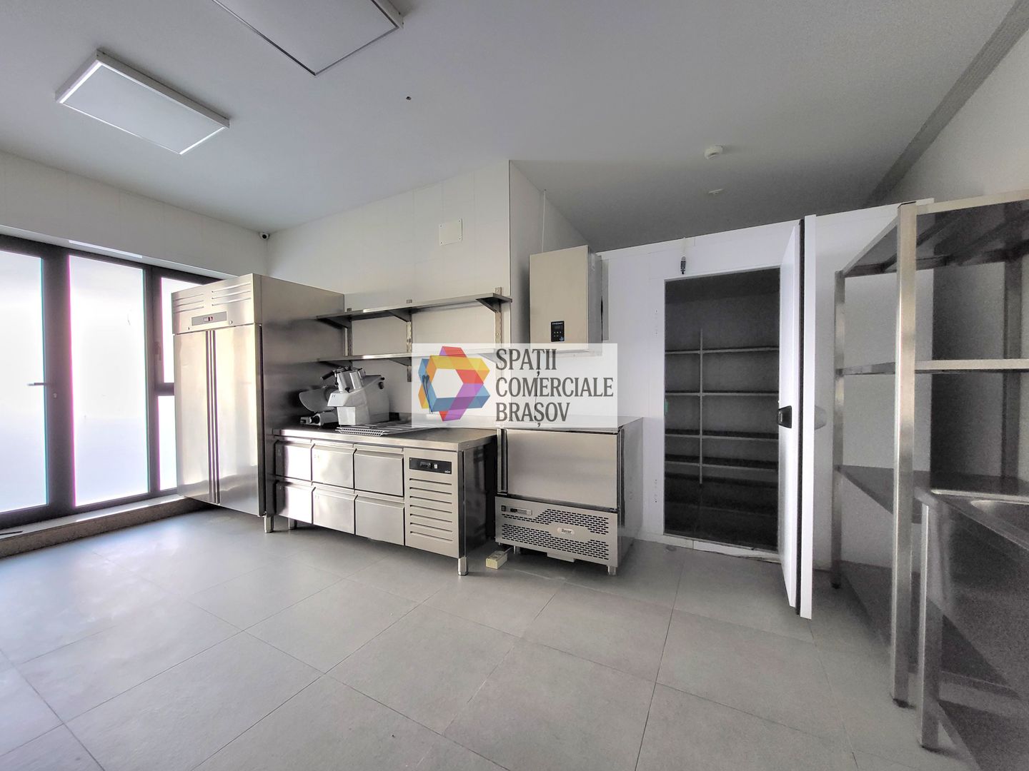 Restaurant in zona Coresi cu finisaje premium - 224 mp # plus-imo.ro - Poză 11