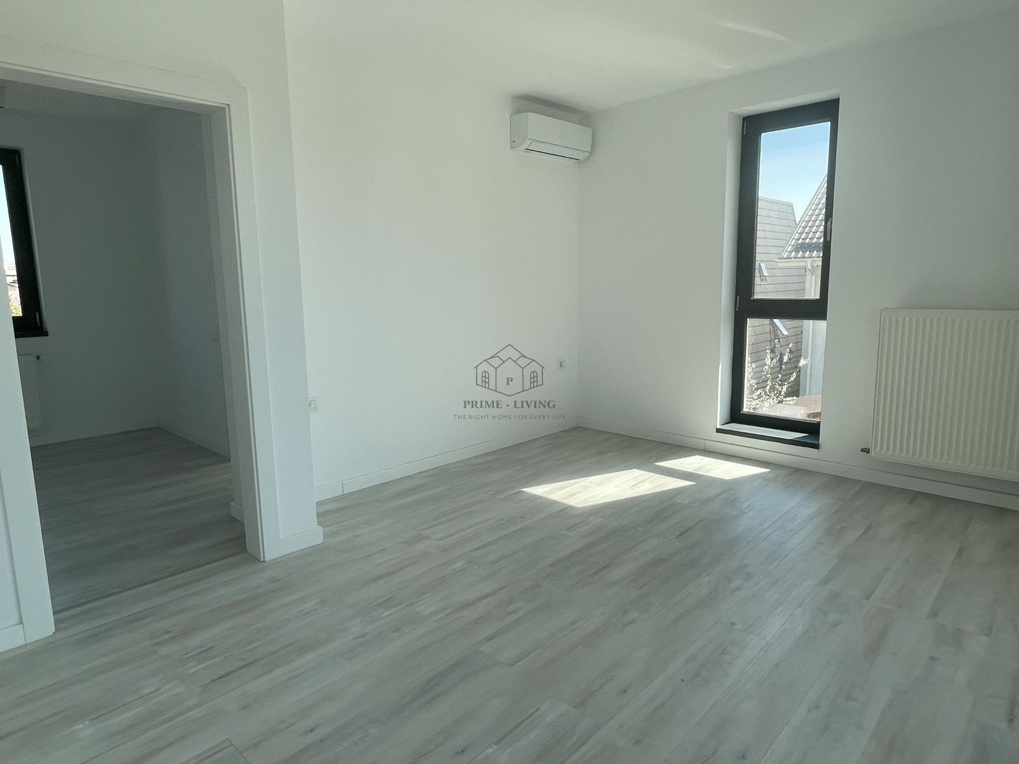 VILA NOUA SI MODERNA CU 5 CAMERE LA INCHIRIERE IN OTOPENI - Poză 17