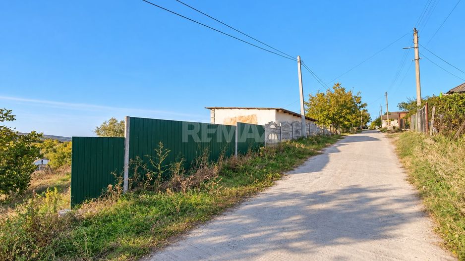 CASĂ CU TEREN DE 19 ARI ȘI GARAJ | CHIRCA,  ANENII NOI | 53.900 € - Poză 18