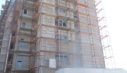 The Building - Pacii