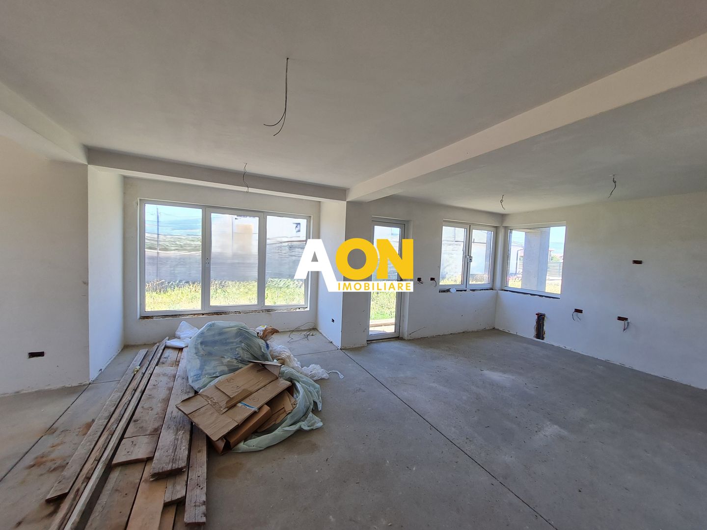 Casa 4 Camere, 138 mp, P+M, Teren 400 mp, Toate Utilitatile, Micesti - Poză 3