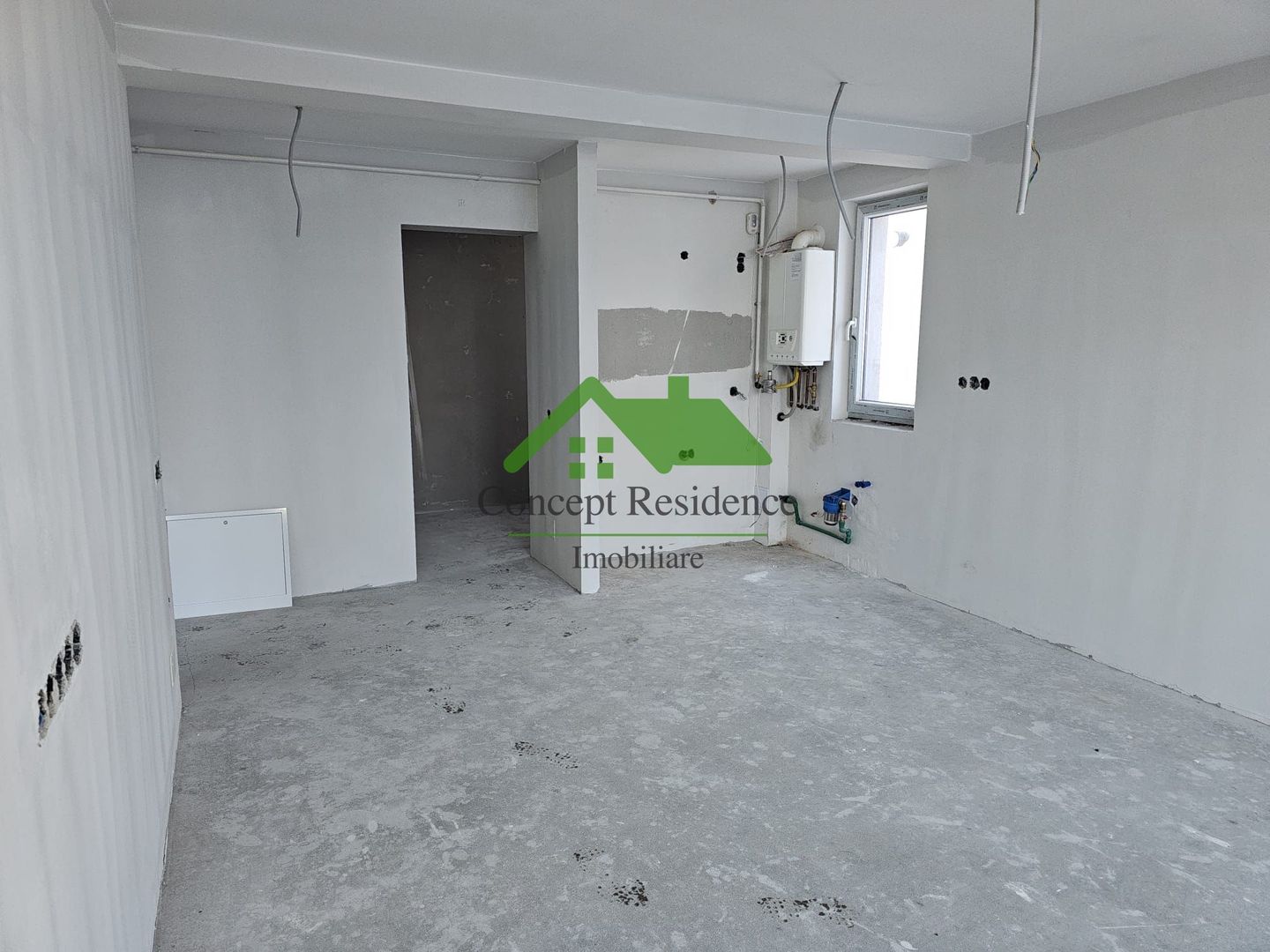 Apartament 2 camere, bloc nou-etaj 1, parcare inclusă - Poză 1