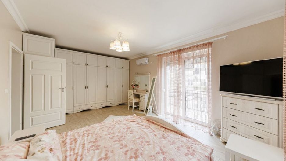 Apartament elegant I Grădina privata si parcare privată I Dumbrăvița - Poză 6