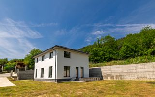 Casă individuală nouă P+1 - 140 mp - Teren 663 mp - Argeșelu - Poză 2