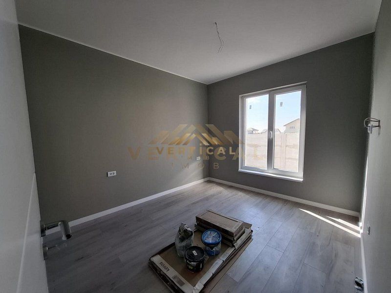 PROMOTIE!!! Casa de vanzare la 3 min de bld principal - Poză 6