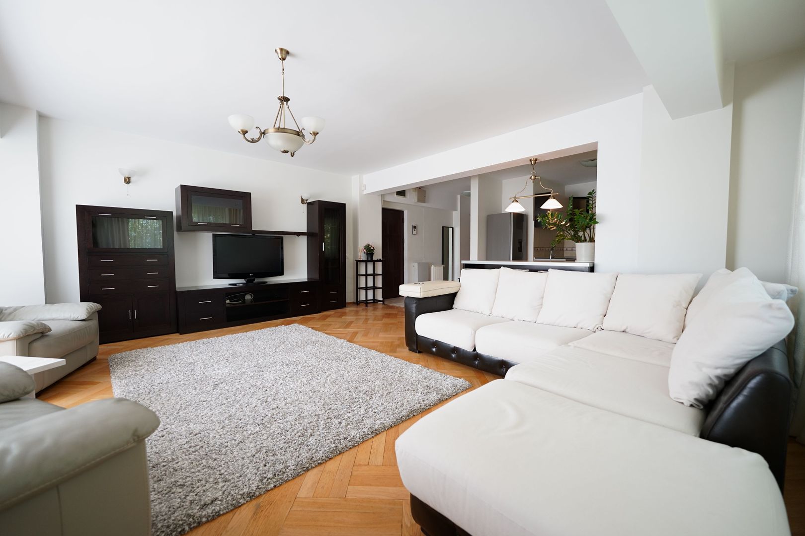3 Camere + Parcare, Greenfield, Scoala Avenor - Poză 1