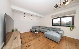 Proprietate Deosebita - Poză 50