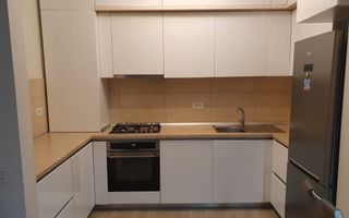 Disponibil imediat. Curte privata. 2 locuri de parcare - Poză 7