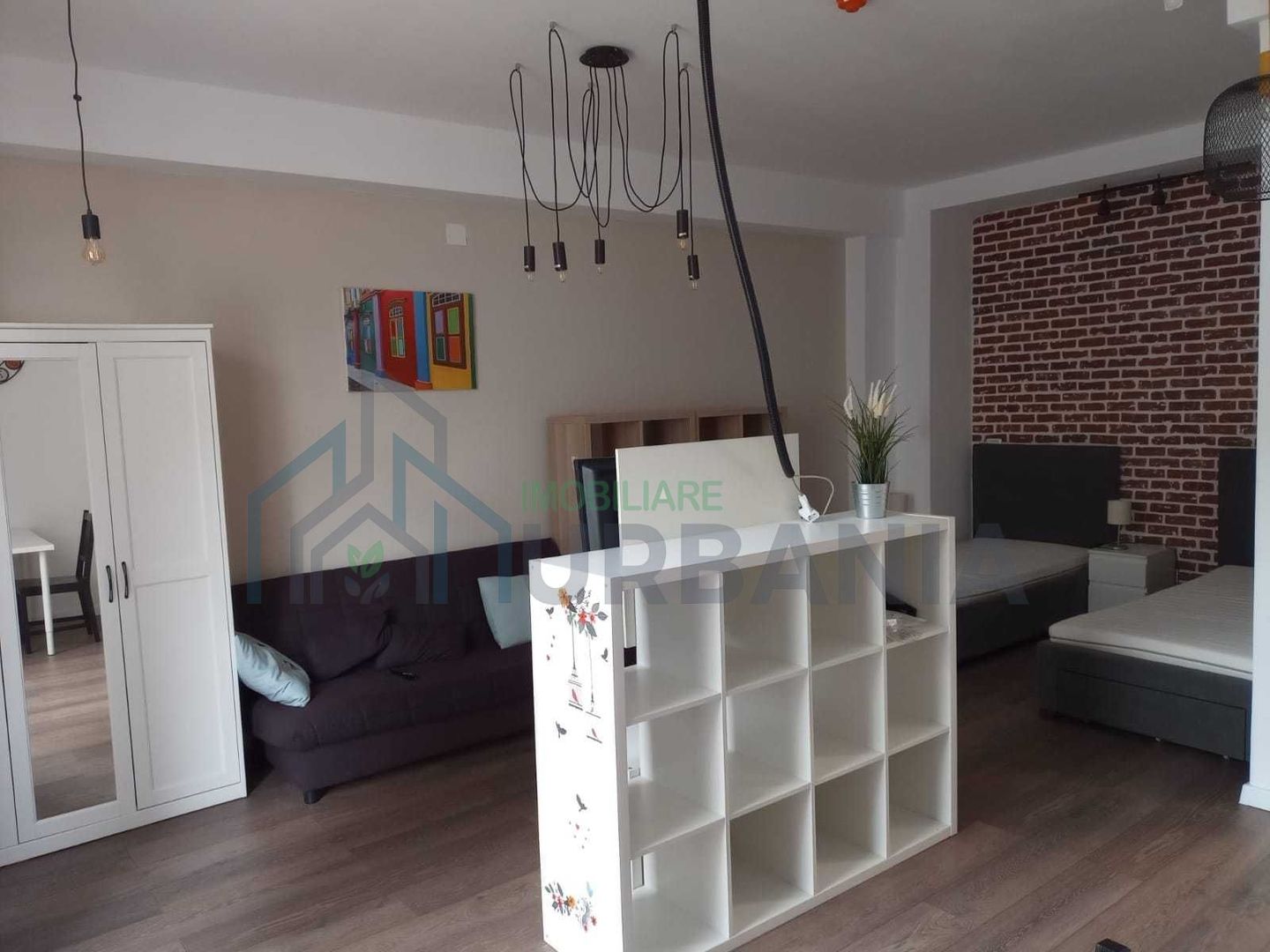 Apartament tip Studio de închiriat în centru, la 5 minute de UMF și Palas Mall, Iași - Poză 2
