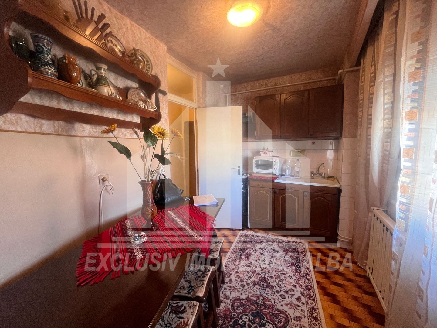 Apartament cu 2 camere decomandate, Ampoi 3 - Poză 2