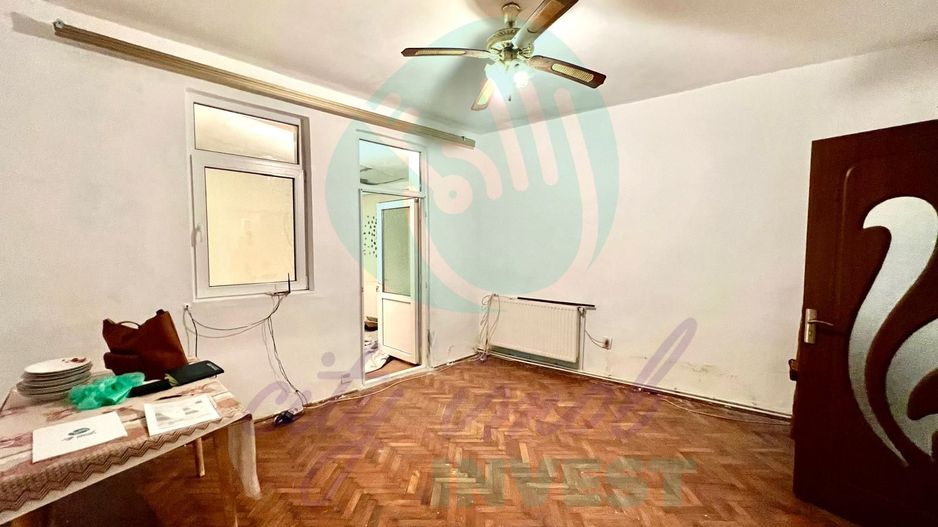 Ideal investitie la 3 minute Metrou Muncii - Poză 1