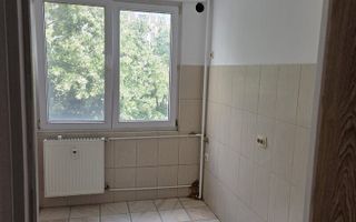 Apartament 2 camere zona Dristor - Piata Rm Sarat - Poză 10