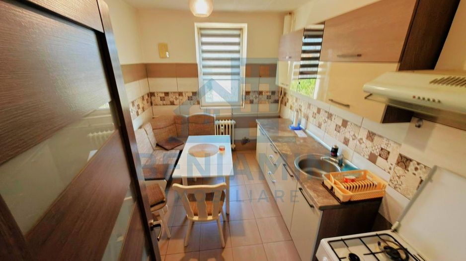 Apartament-2 camere-Calea-Bucuresti-(Zona Kasho)-Vedere panoramic - Poză 3