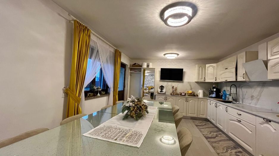 CASA COMPLET UTILATA SI MOBILATA MODERN CU GRADINA | 1100 MP |MARGINEA - Poză 30